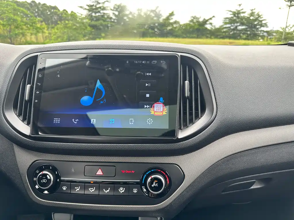 Kia KX3 2016 — фото 18