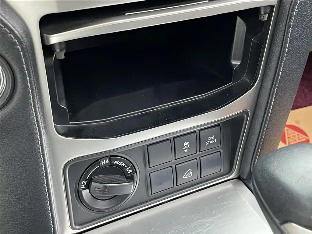 Toyota Prado 2020 — фото 21