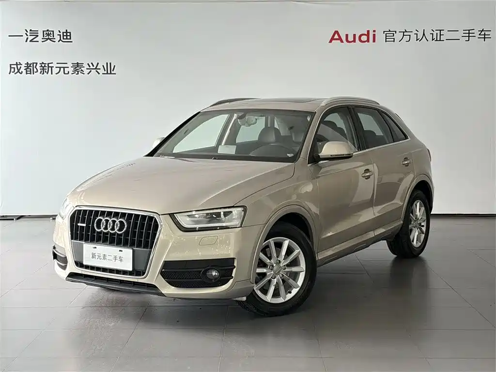 Audi Q3 2013 — фото 1