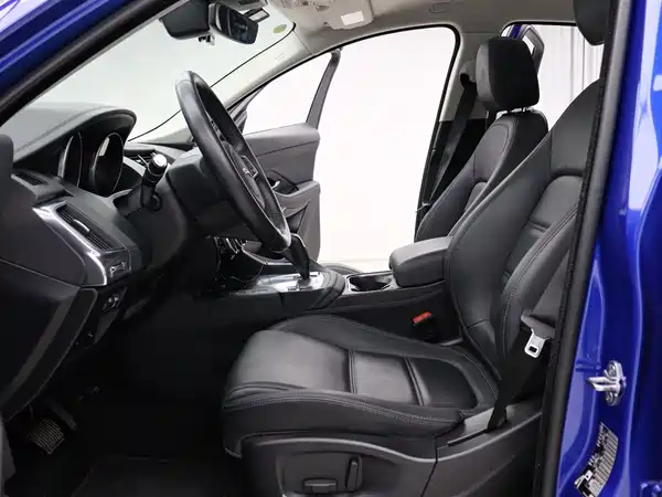 Jaguar E-PACE 2021