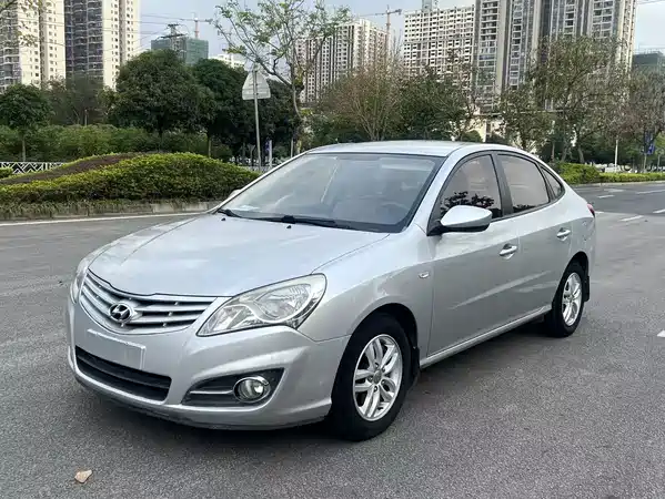 Hyundai Yuedong 2011