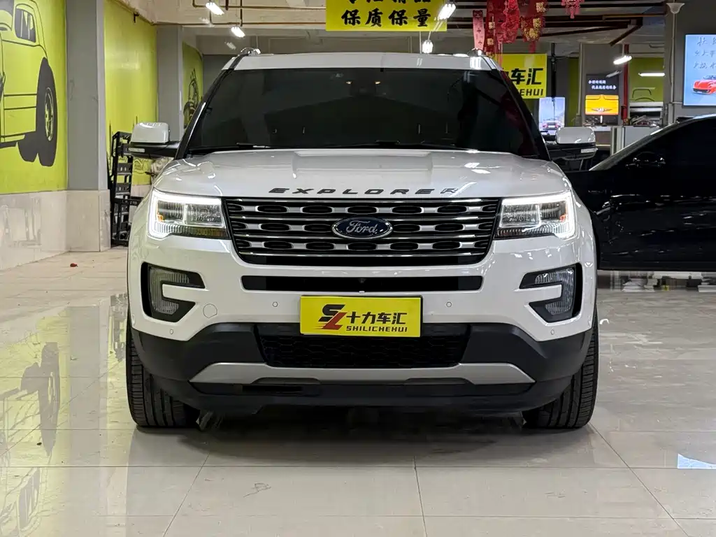 Ford Explorer 2018 — фото 2