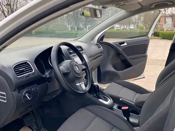 Volkswagen Golf 2013
