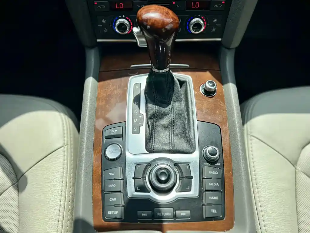 Audi Q7 2010