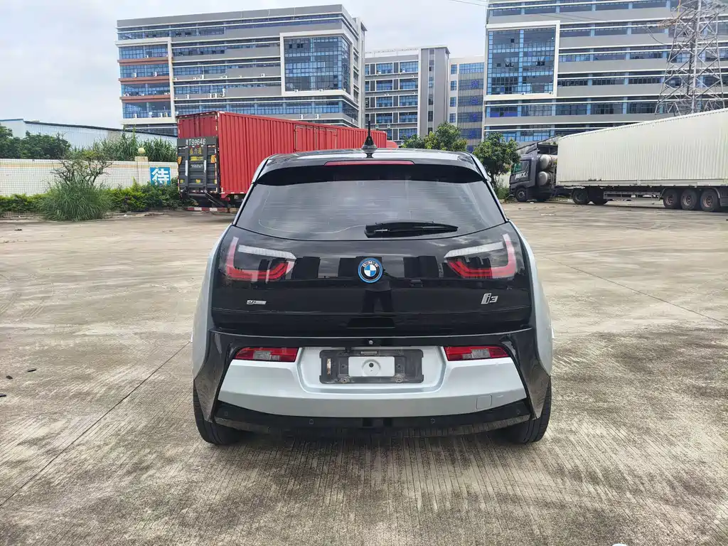 BMW i3 2017 — фото 5