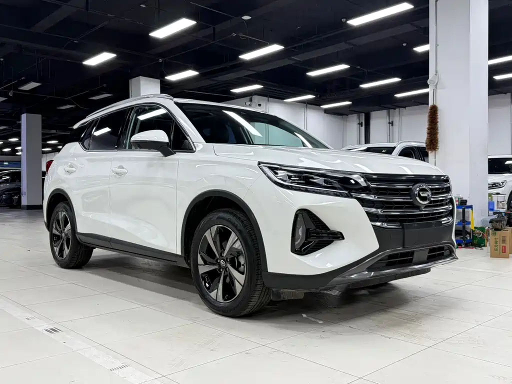 GAC Trumpchi GS4 2022 — фото 4
