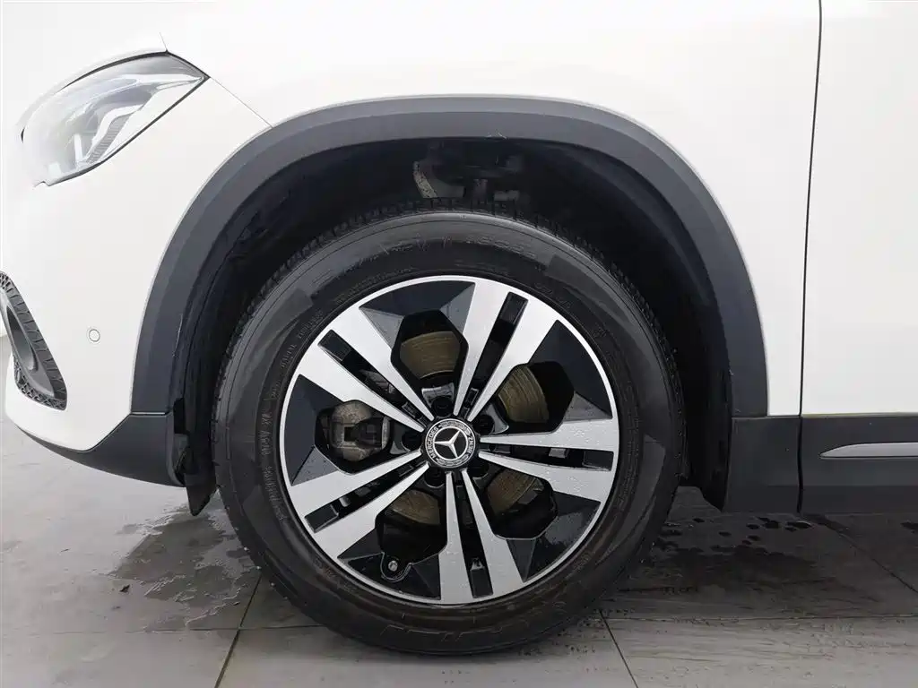 Mercedes-Benz GLA 2022 — фото 17