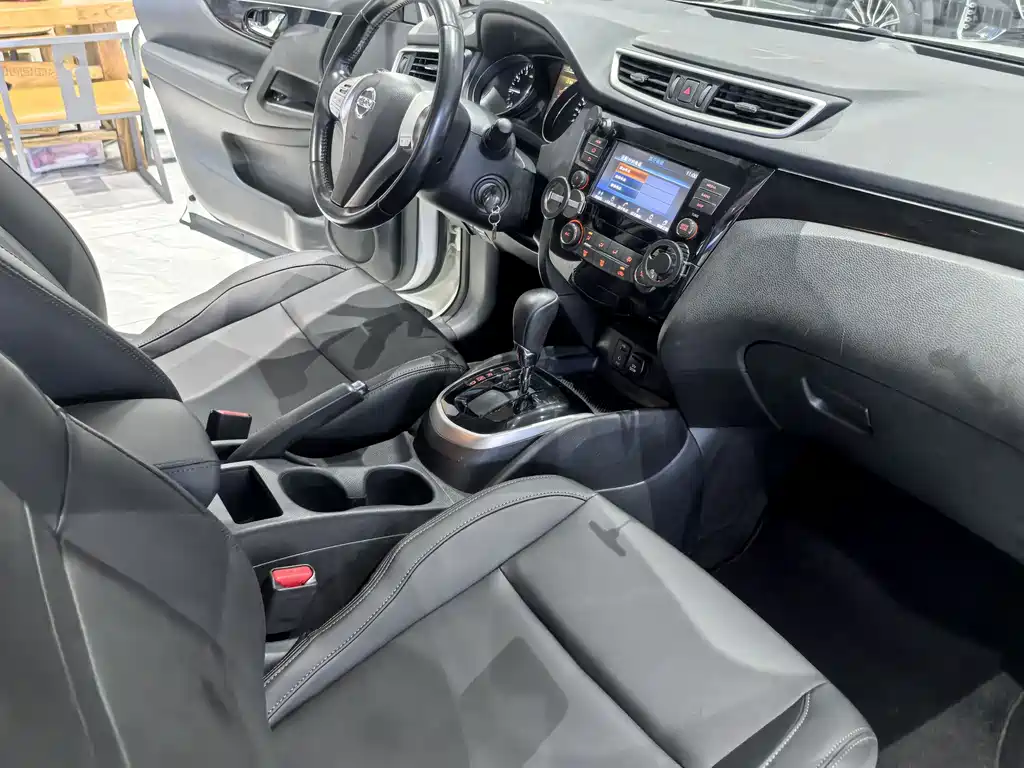 Nissan Qashqai 2018 — фото 13