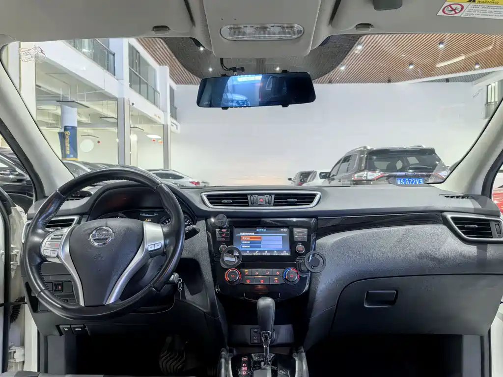 Nissan Qashqai 2018 — фото 15