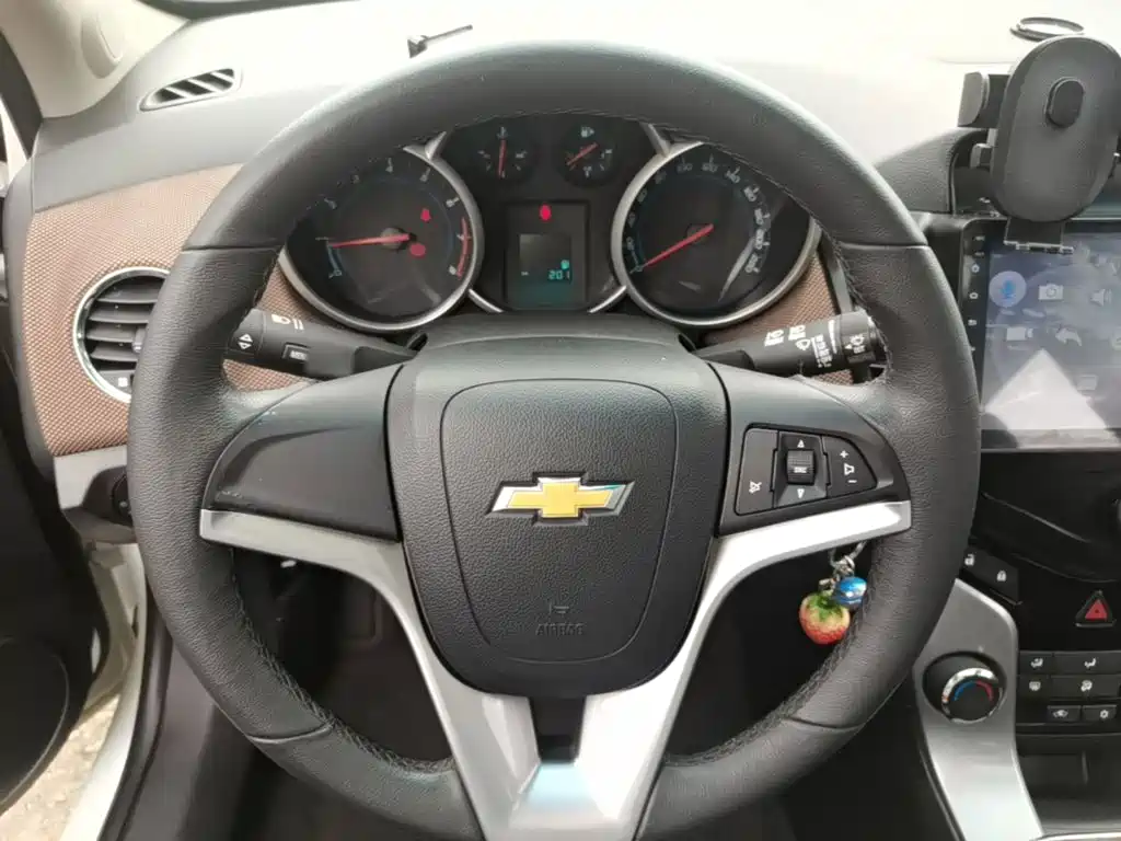 Chevrolet Cruze 2016 — фото 11