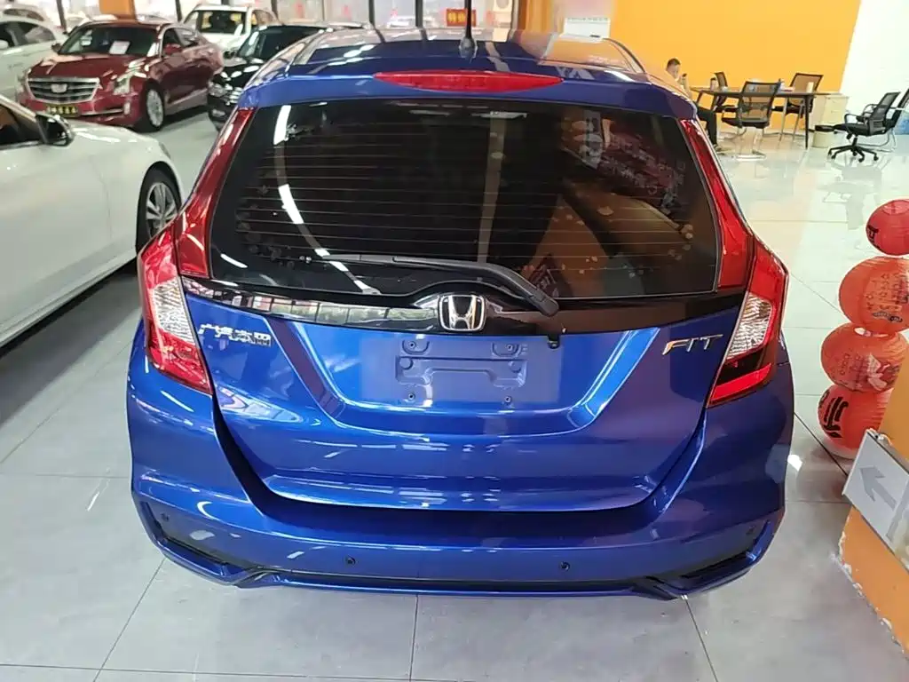 Honda Fit 2019 — фото 6
