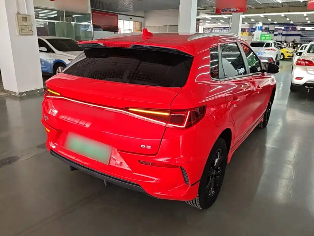 BYD e2 2022