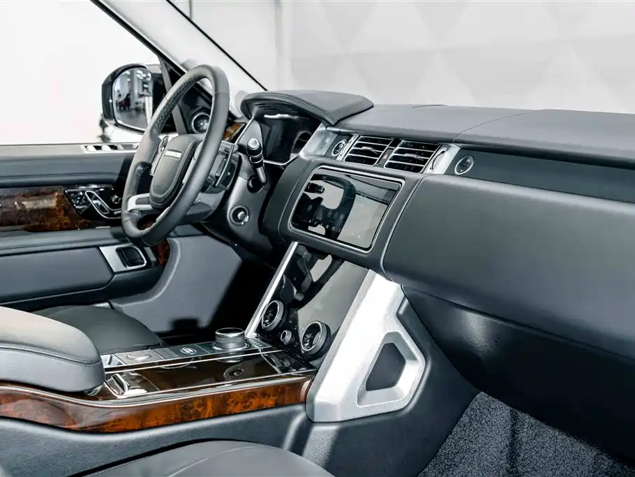 Land Rover Range Rover 2022 — фото 19