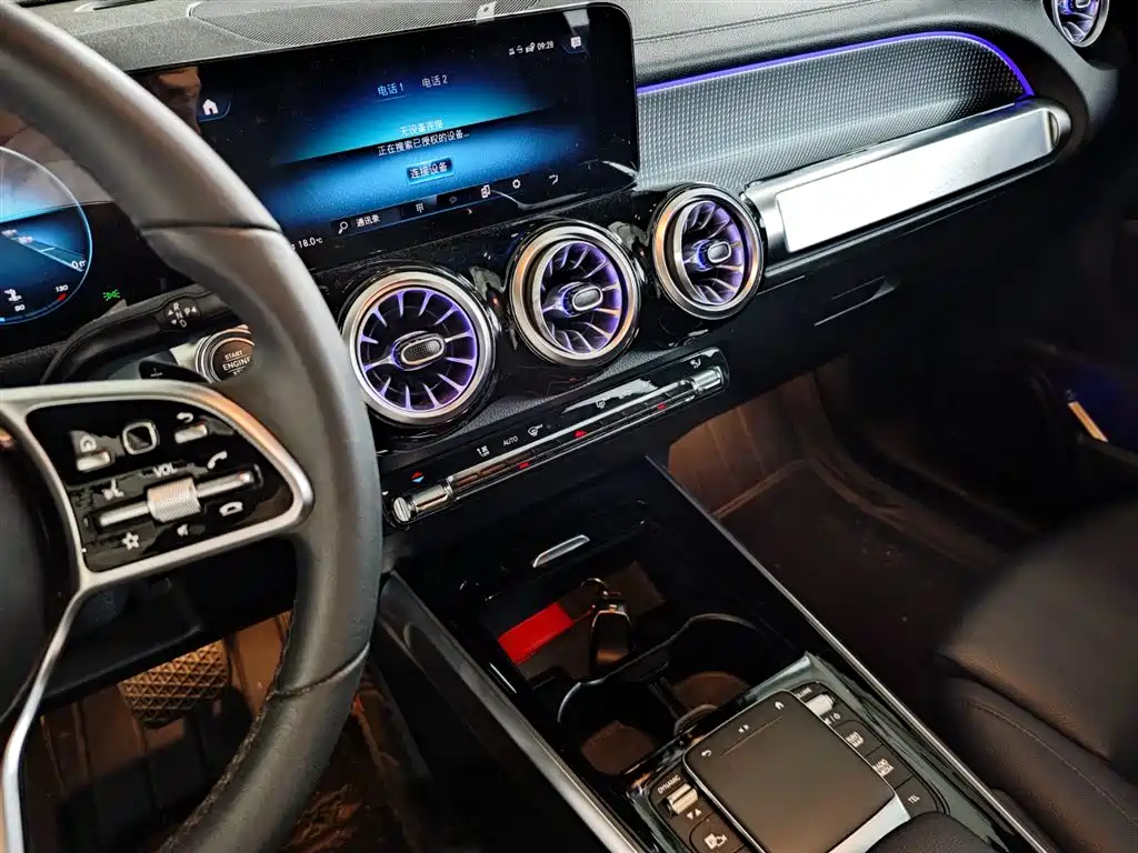 Mercedes-Benz GLB 2023 — фото 14