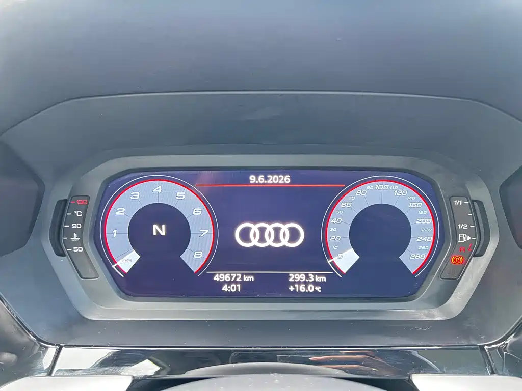 Audi A3 2023 — фото 10