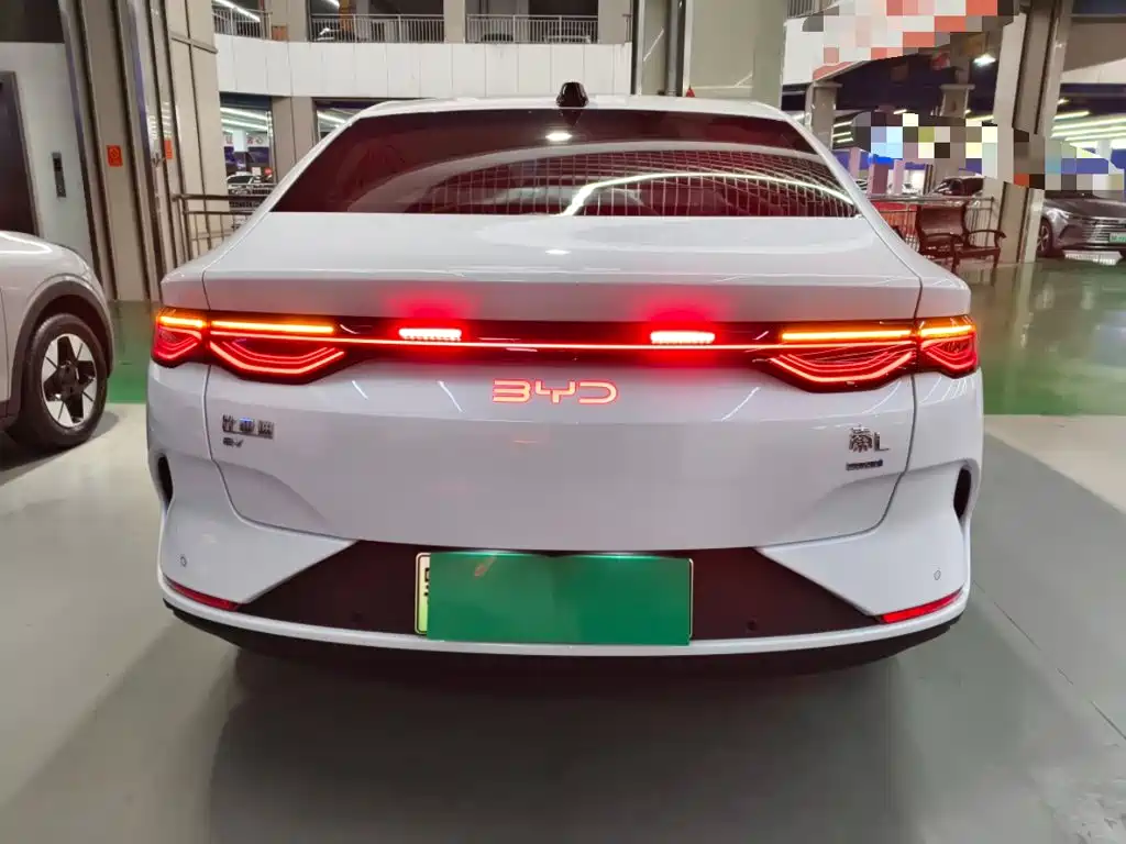 BYD Qin L 2025 — фото 4