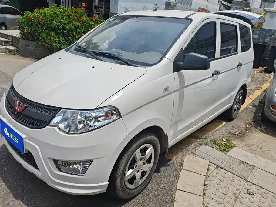 Wuling Hongguang 2024