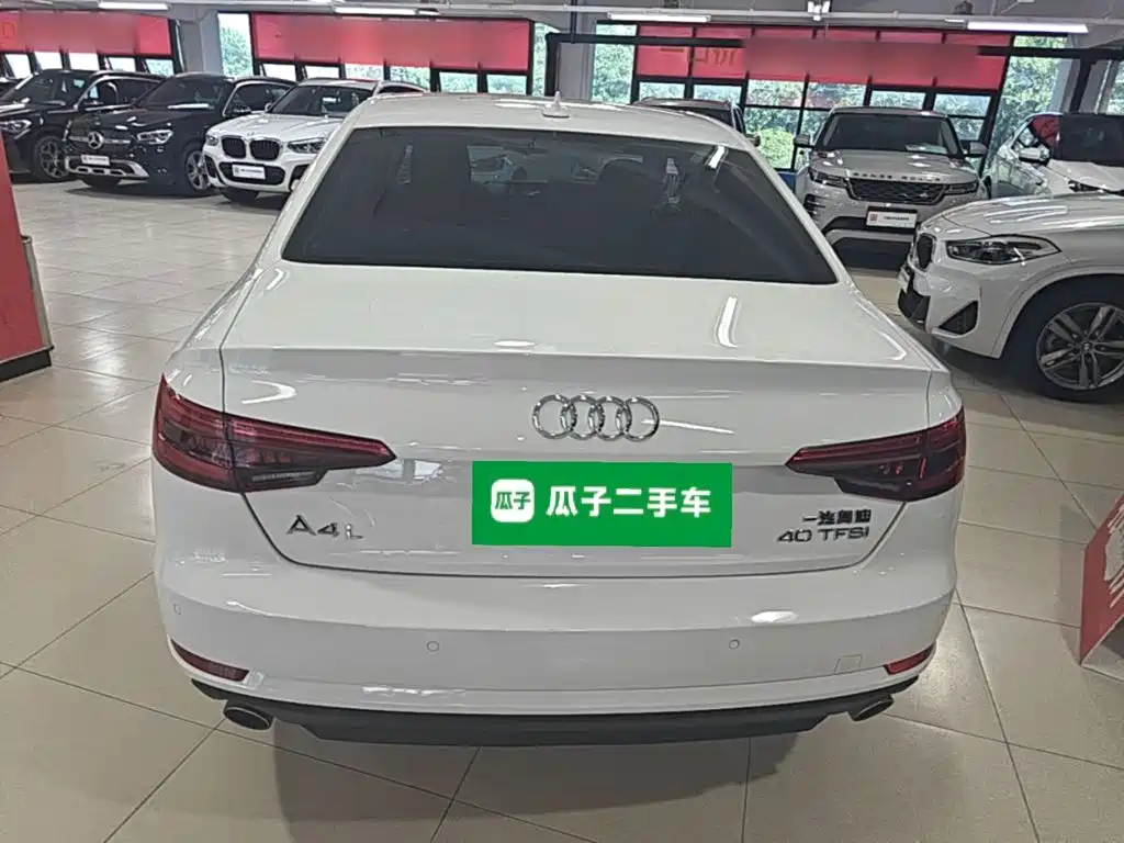 Audi A4L 2017