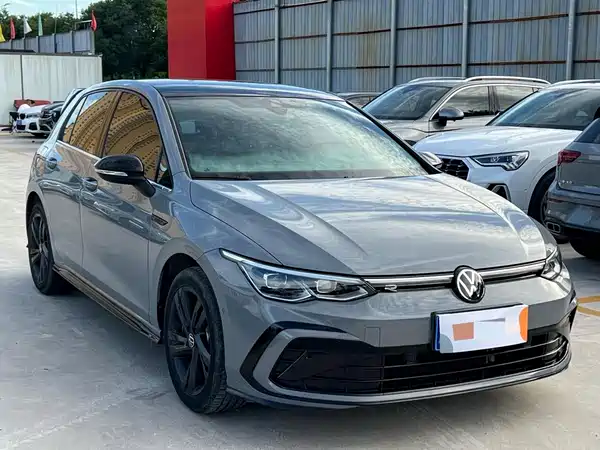Volkswagen Golf 2022