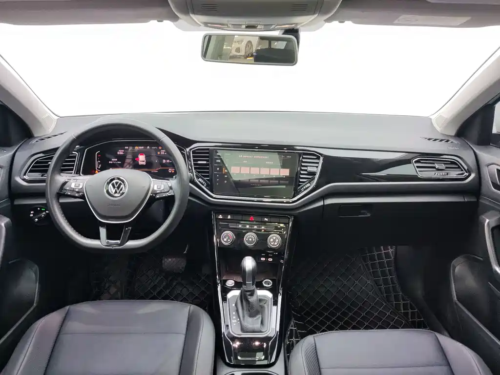 Volkswagen T-Roc 2022 — фото 13