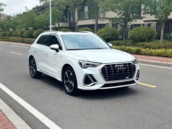 Audi Q3 2022
