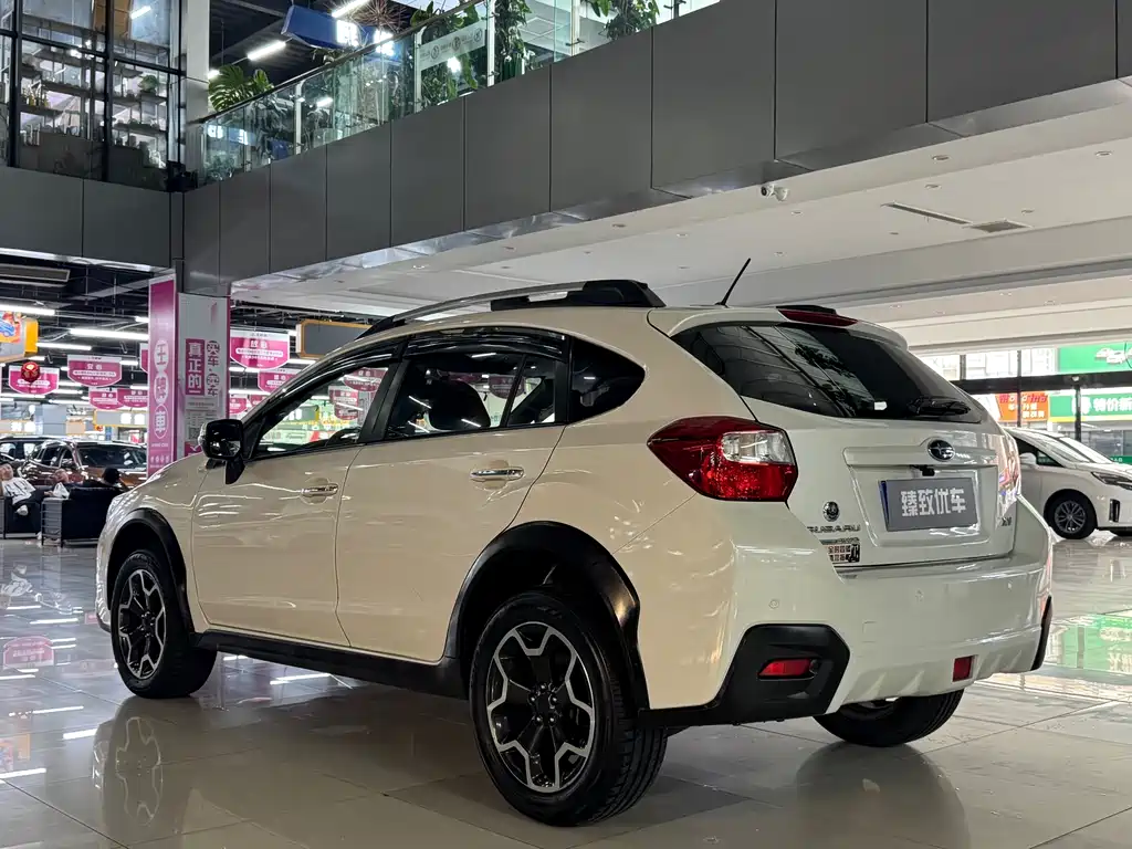 Subaru XV 2013 — фото 7