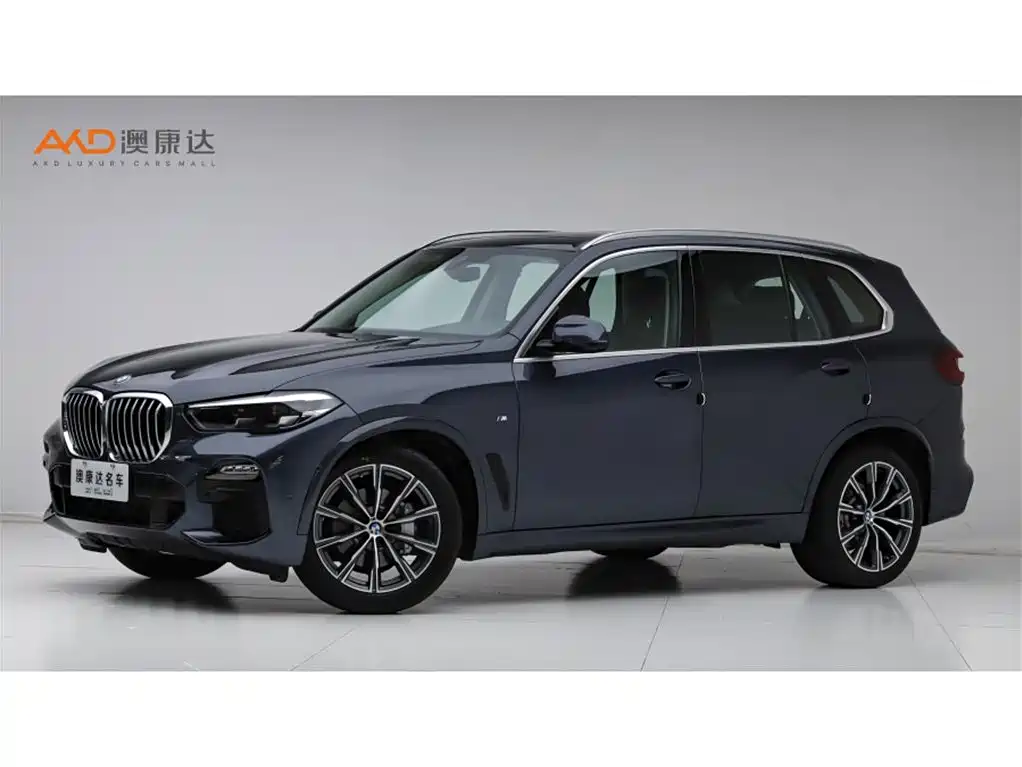 BMW X5 2021 — фото 1