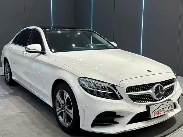 Mercedes-Benz C-Class 2021