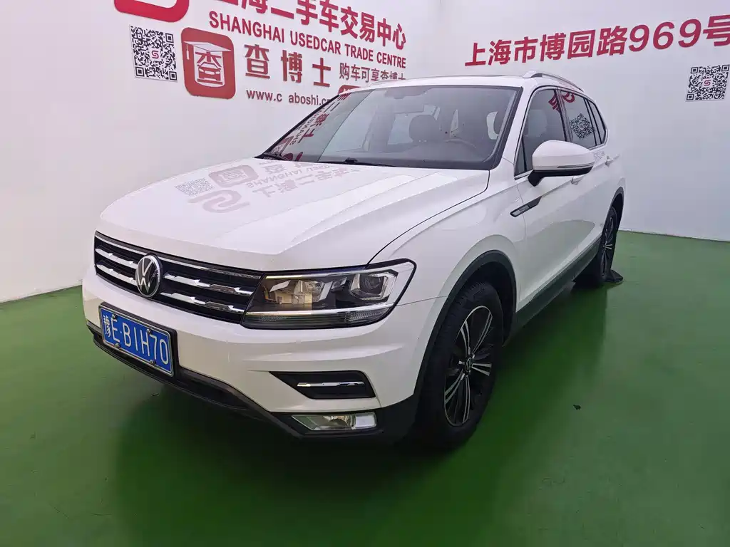Volkswagen Tiguan L 2021 — фото 1