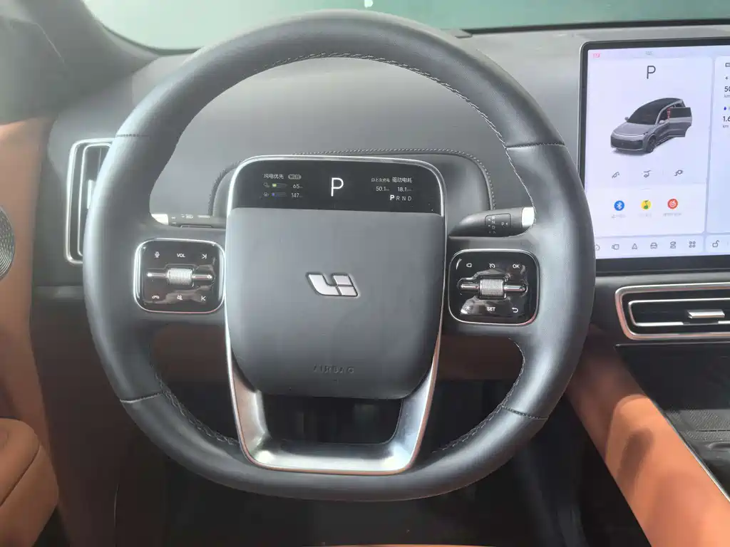 Li Auto Li L9 2025