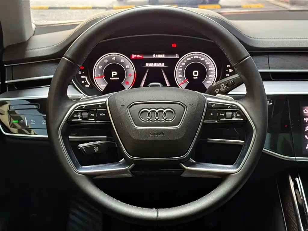 Audi A8 2025 — фото 12