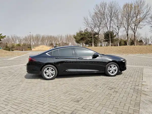 Buick Regal 2020