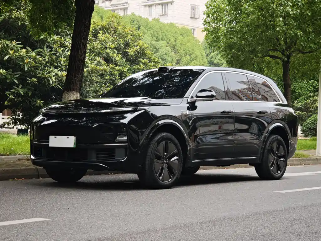 Li Auto Li L8 2024