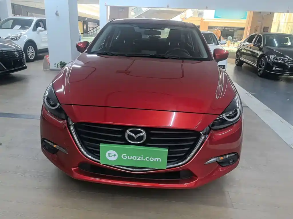 Mazda 3 Axela 2019 — фото 3