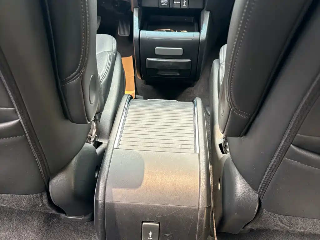Honda Odyssey 2019 — фото 12