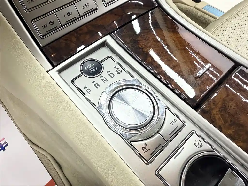 Jaguar XF 2008 — фото 13
