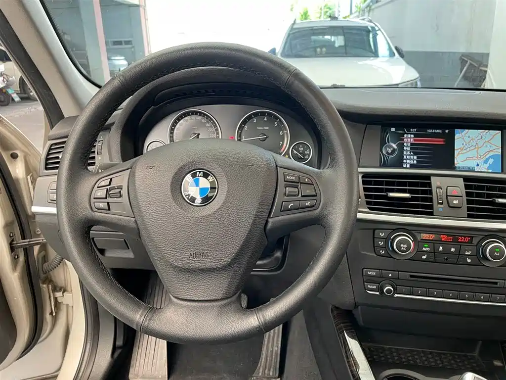 BMW X3 2014 — фото 13