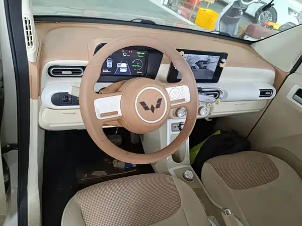 Wuling Hongguang MINIEV 2024