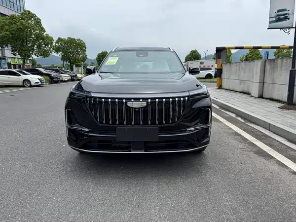 Geely Boyue L 2025