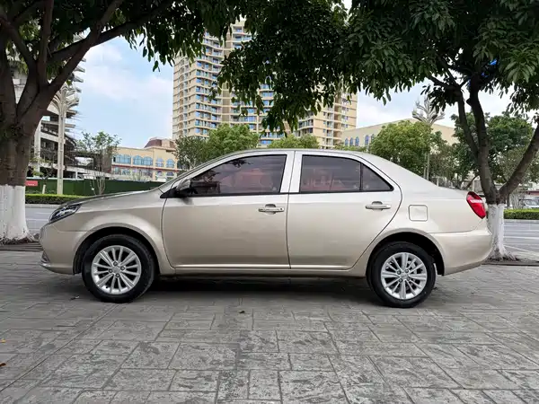 Geely King Kong 2017