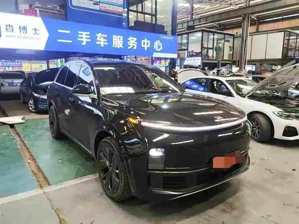 Li Auto Li L8 2024