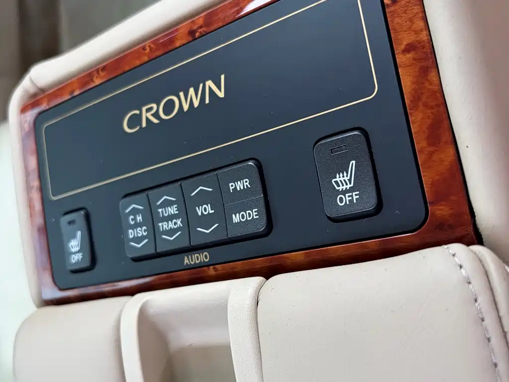 Toyota Crown 2008 — фото 13