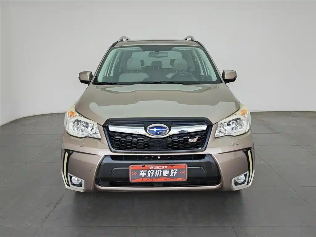 Subaru Forester 2014 — фото 3