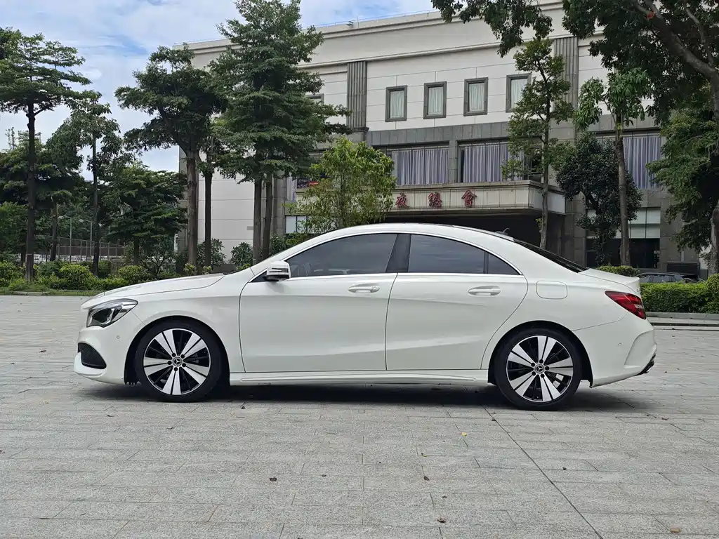 Mercedes-Benz CLA 2018 — фото 4