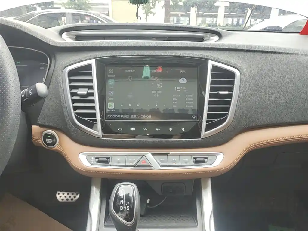 Geely Vision X6 2018 — фото 13