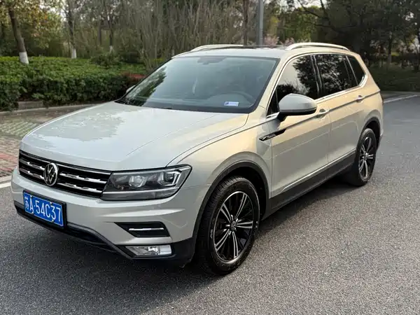Volkswagen Tiguan L 2021