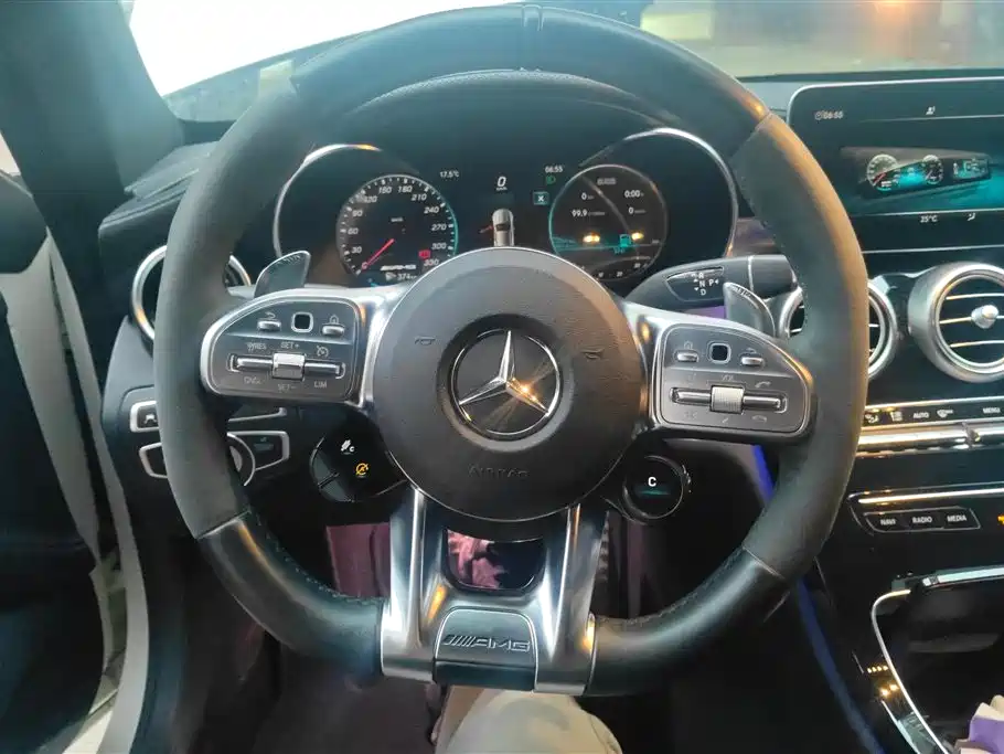 Mercedes-Benz C-Class AMG 2019 — фото 15