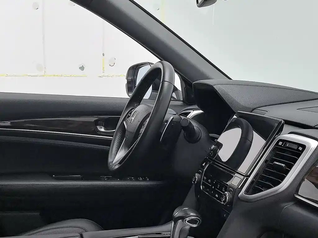 Honda UR-V 2019 — фото 22