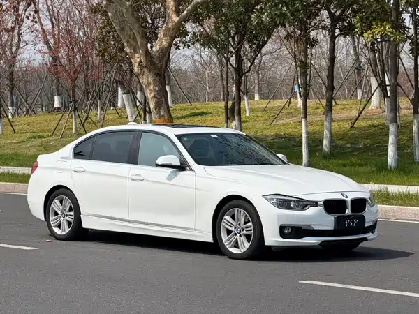 BMW 3 Series 2016