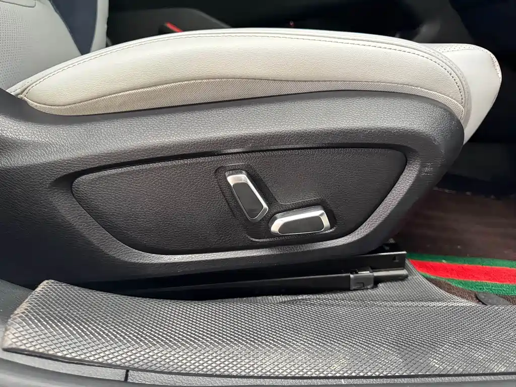 Geely Xingrui 2020 — фото 12